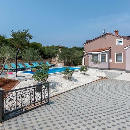 Villa Sunshine Pula Ngoại thất bức ảnh