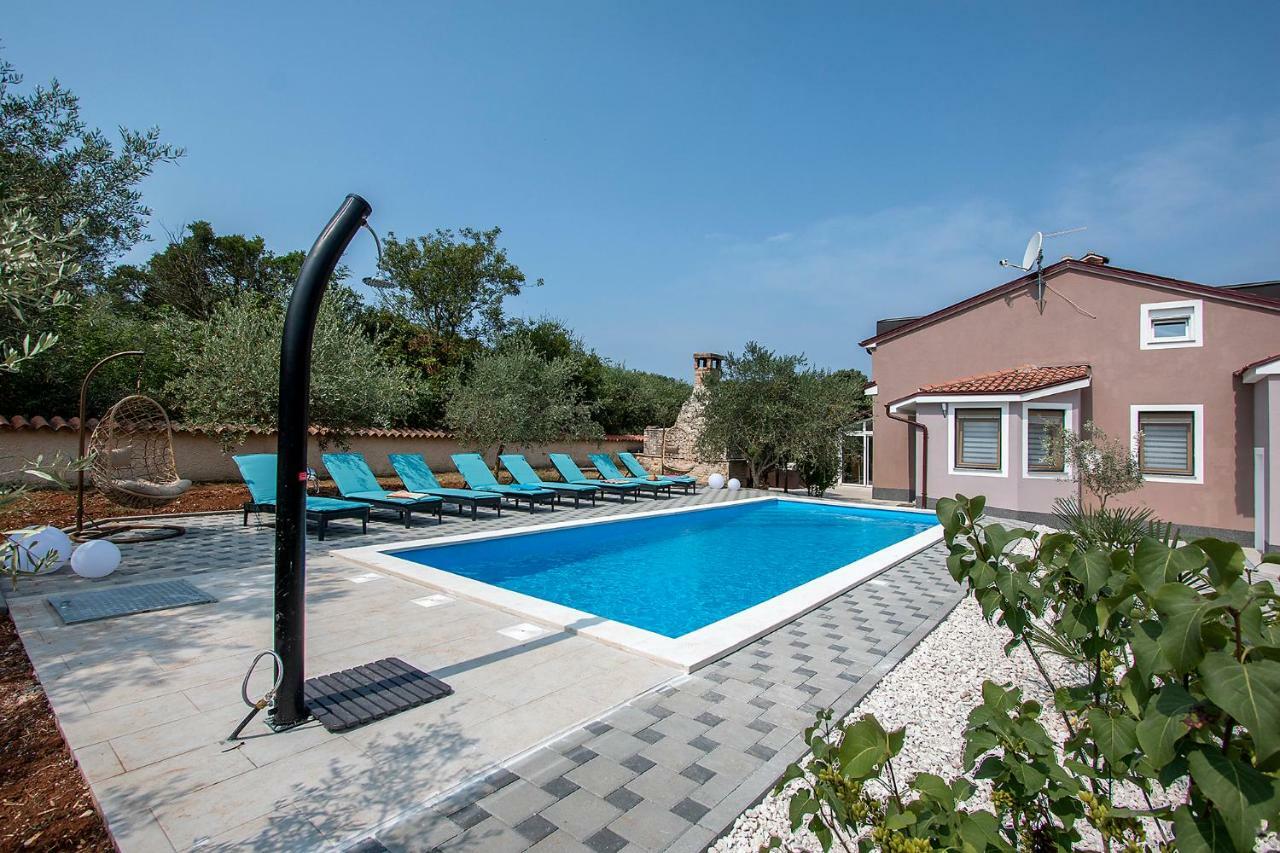 Villa Sunshine Pula Ngoại thất bức ảnh