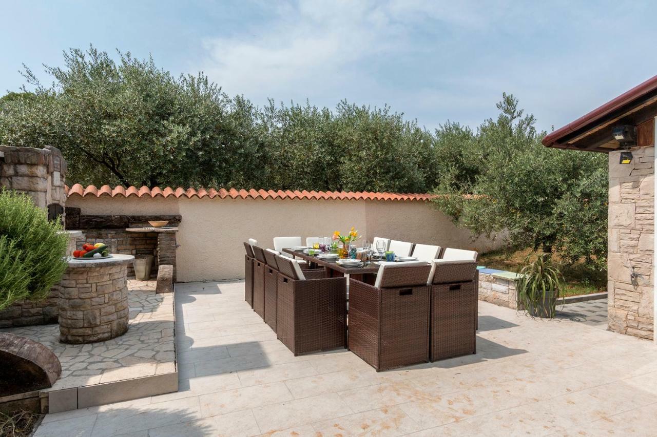 Villa Sunshine Pula Ngoại thất bức ảnh